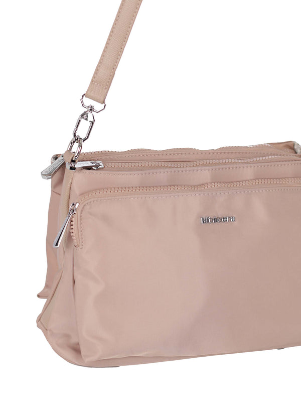 Manoslibres_mujer_2278_nude