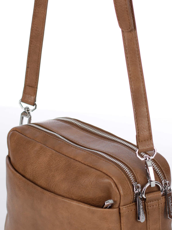 manoslibres_mujer_2275_mokka
