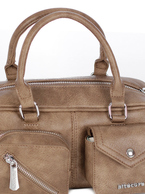 manoslibresdama_2258_capuchino