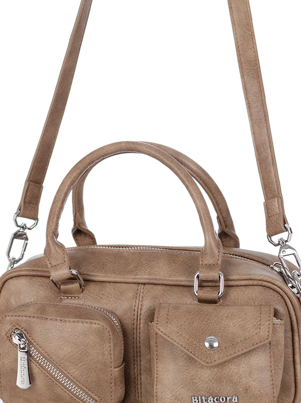 manoslibresdama_2258_capuchino