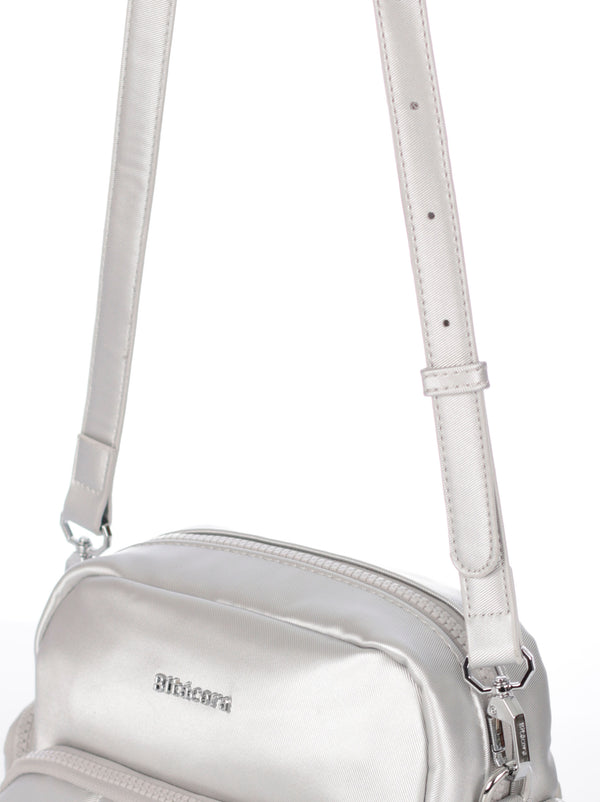 manoslibresmujer_2279_plata
